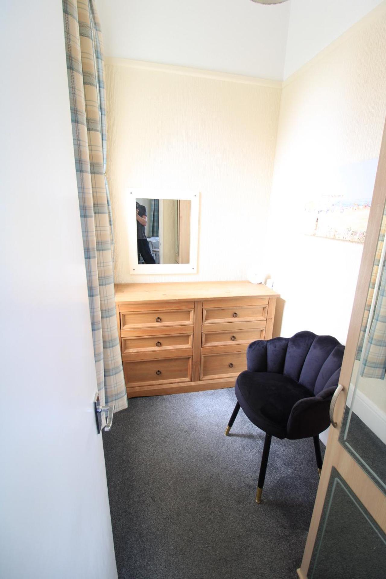 Chelston Dene Holiday Apartments Torquay Ruang foto